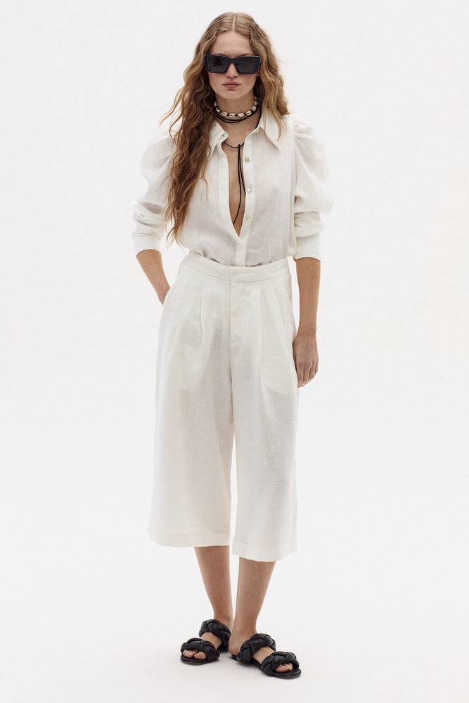 
                  
                    Bermuda Zuri en Lino - Blanco
                  
                