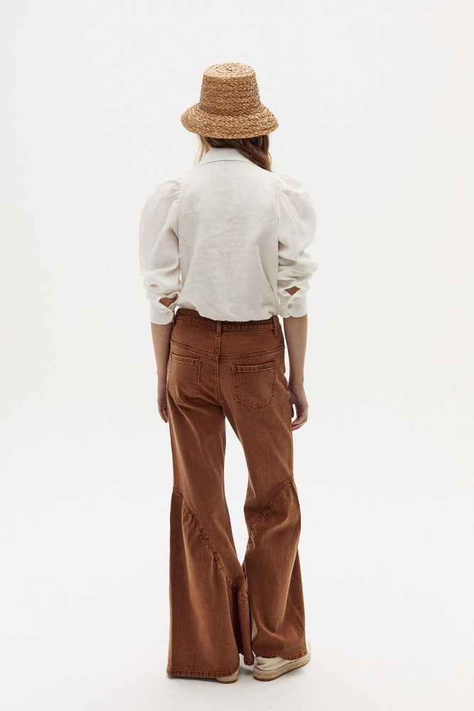 
                  
                    GYPSY, Flared Jeans - Caramel
                  
                