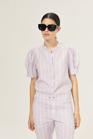 
                  
                    Camisa Scallop en Lino - Lilac Love
                  
                