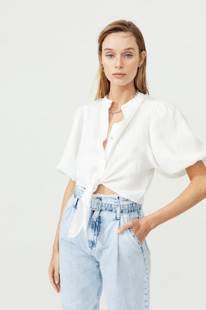 
                  
                    Camisa Bubble Crop - Blanco
                  
                